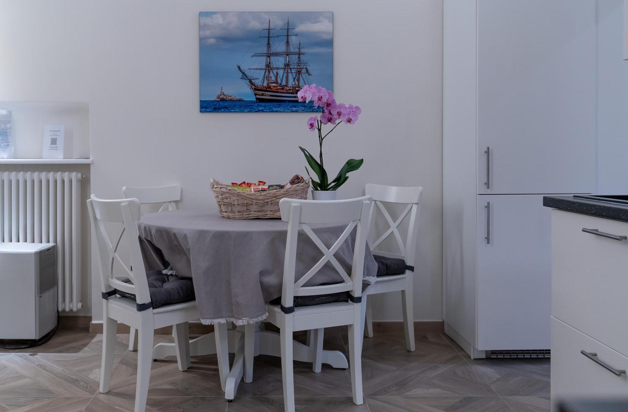 Insula Lubrensis Flat Apartman Massa Lubrense Kültér fotó